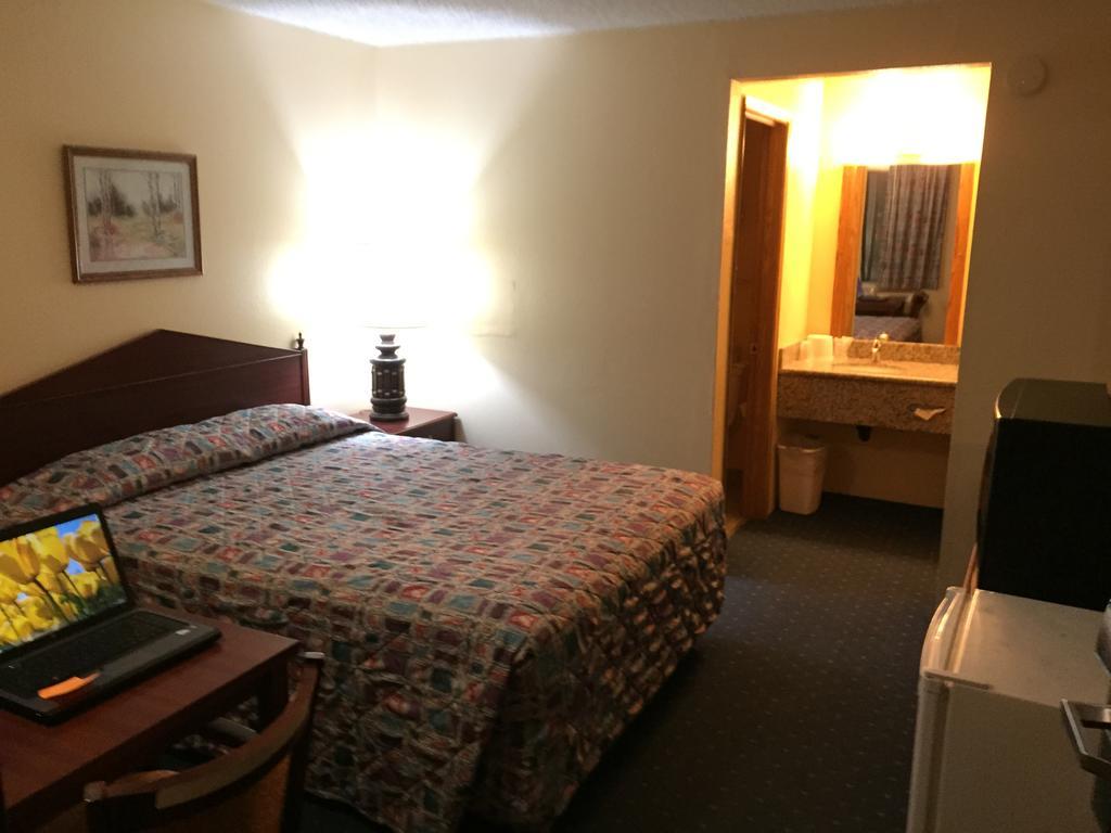 Stagecoach Inn Motel Molalla Eksteriør billede
