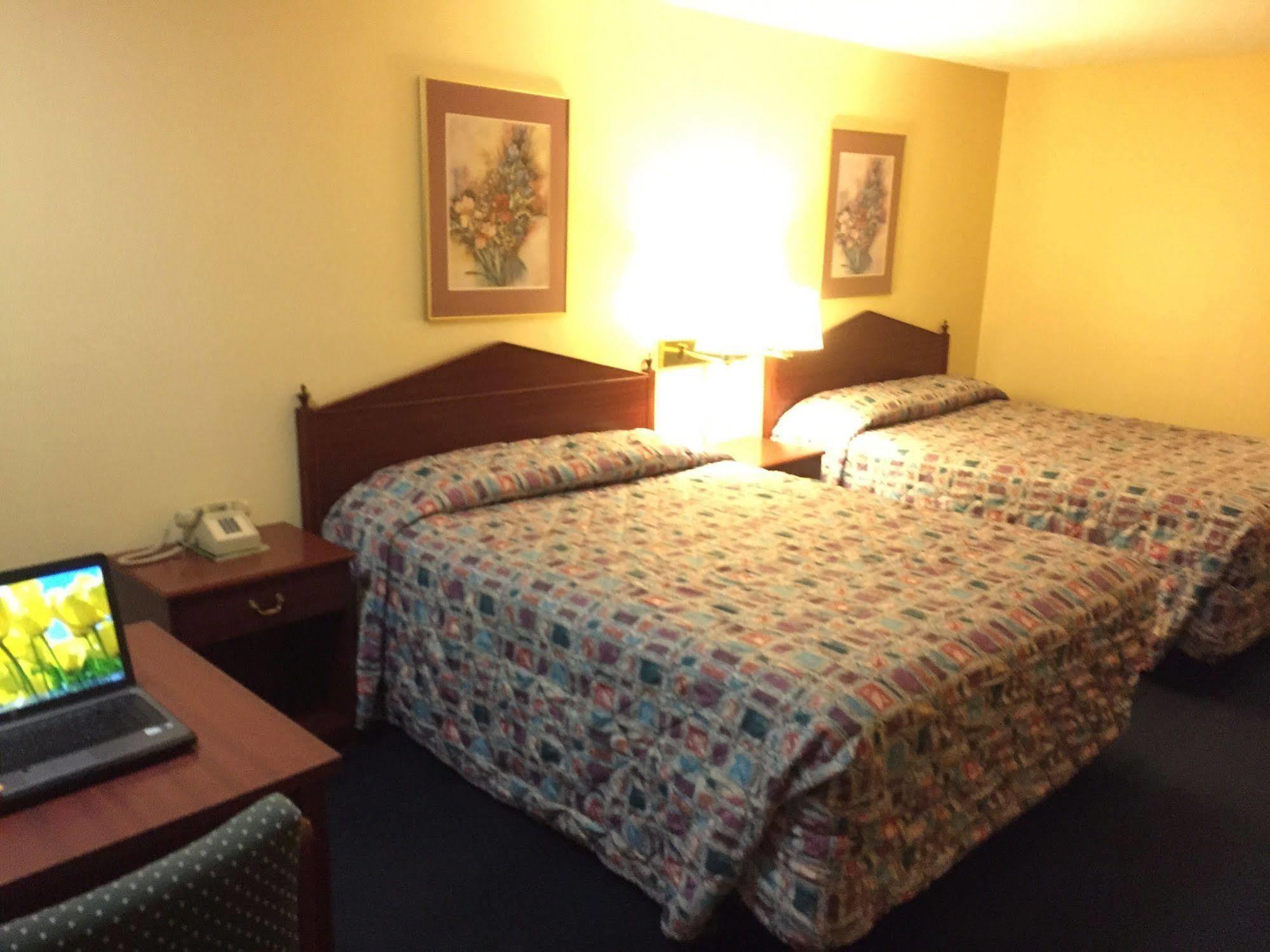 Stagecoach Inn Motel Molalla Eksteriør billede
